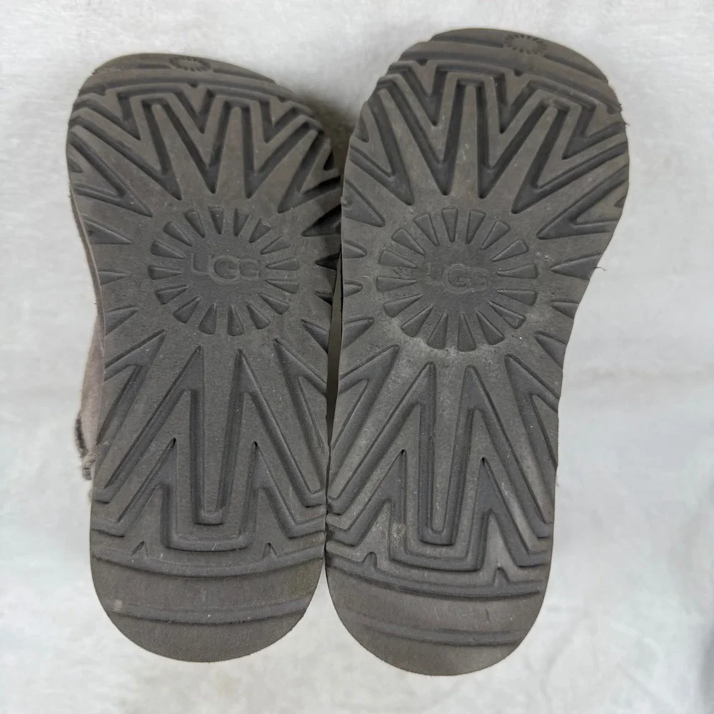 UGG Gita Grey Suede Shearling Lace Up Boots 1018629 Womens Size 6